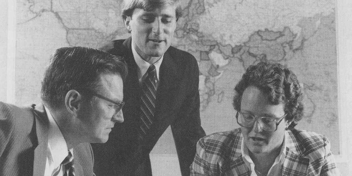 The Birth and Evolution of Active Bond Management: History of MFS